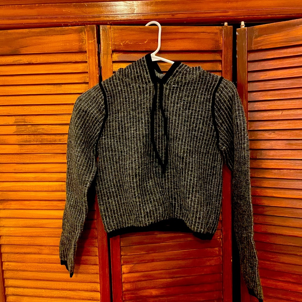 Stylish Black and Gray Women's Sweater